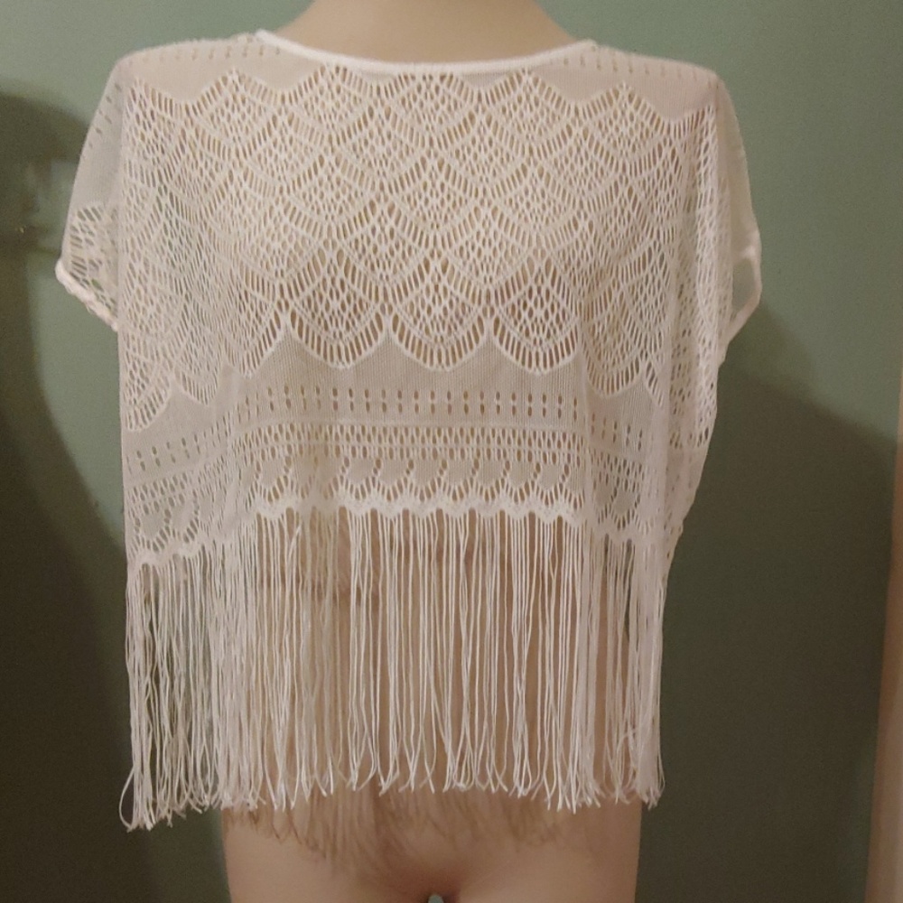 🌼 H&M Lace & Fringe Top